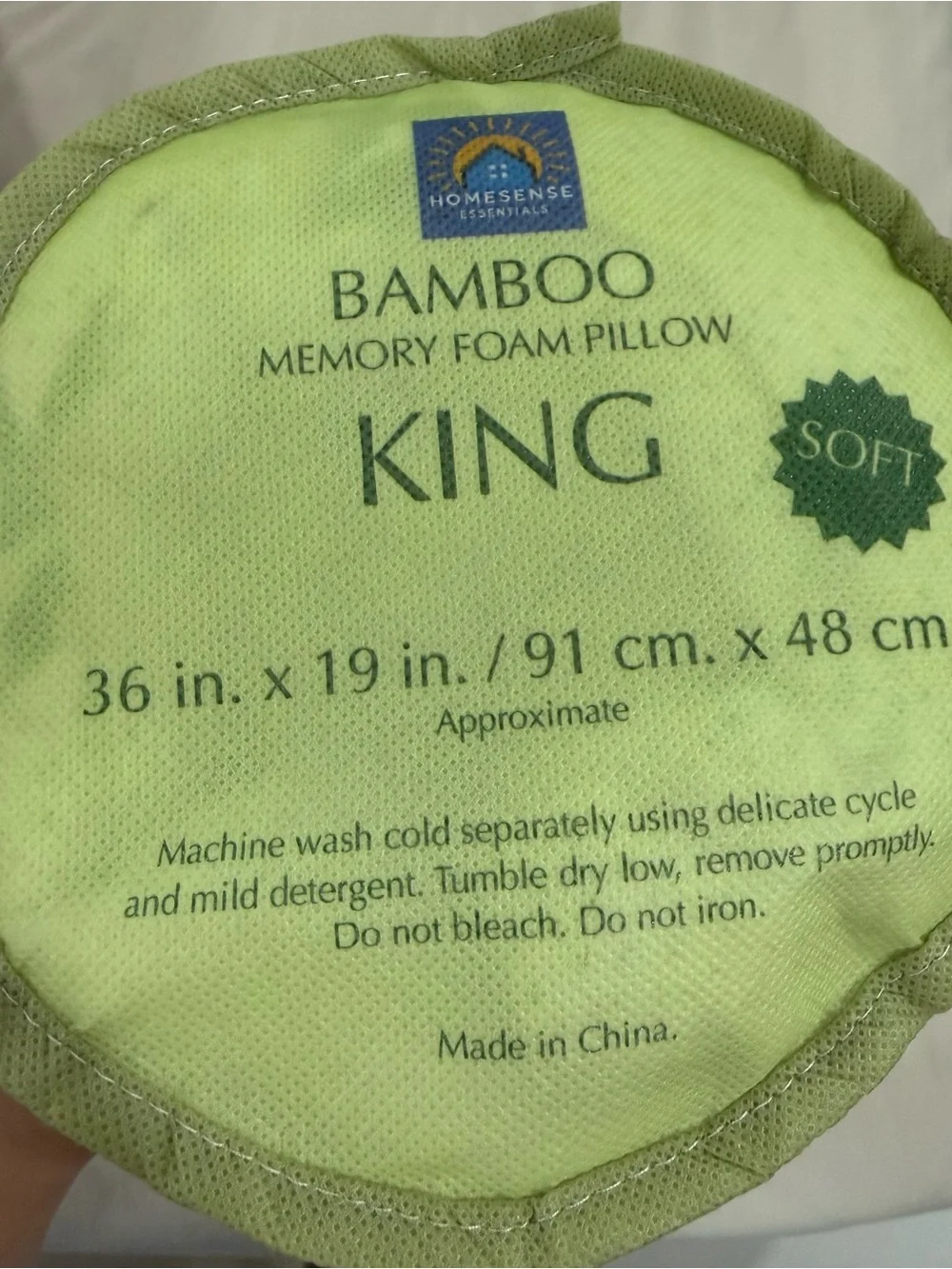 King Bamboo Memory Foam Pillow - NWT